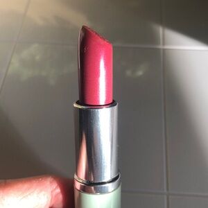 COPY - Vintage Clinique “Wow Violet”
Lipstick
